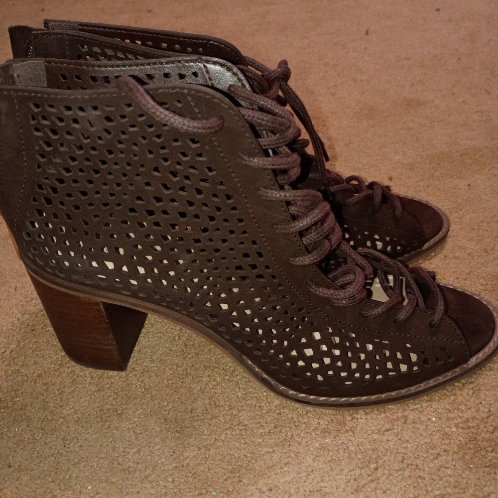 Vince Camuto Booties